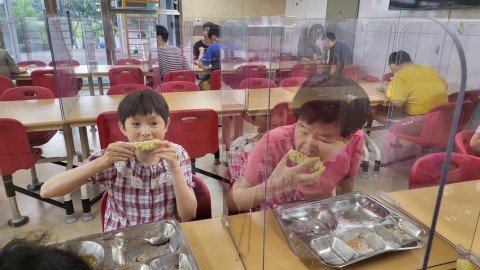여름철 메뉴 옥수수 간식 먹어요